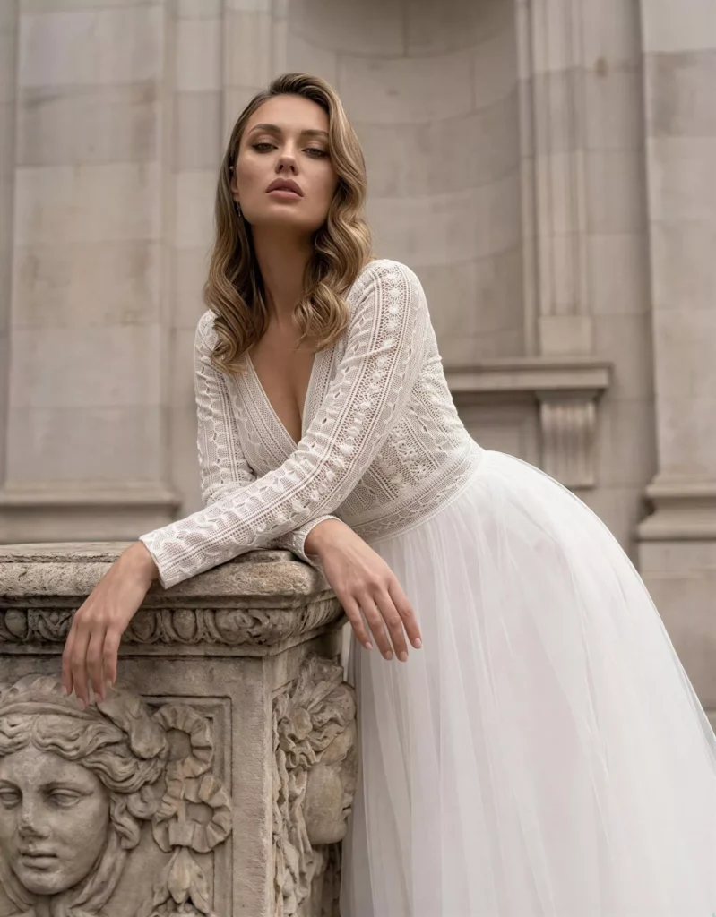 vestido-novia-harmony-atelierromance-encaje-escoteenv-espaldaenv-editorial-atelierdebodas