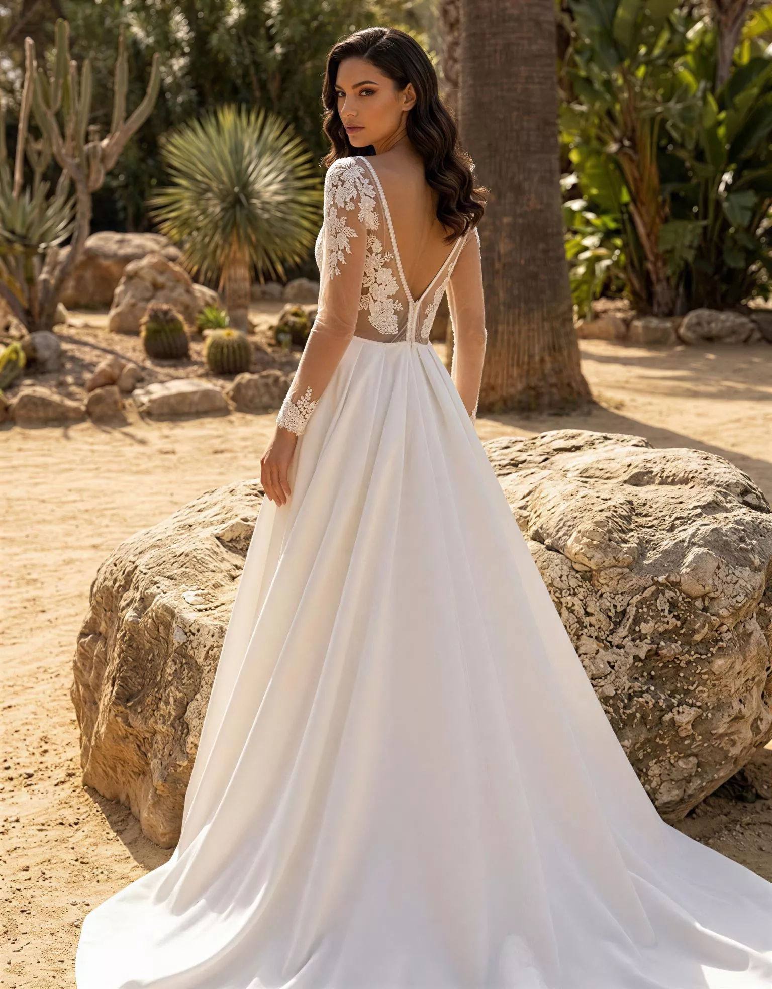 vestido-novia-severina-atelieressential-encaje-escoteenv-espaldaenv-atelierdebodas